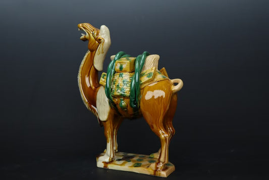 Authentic - style Tang Dynasty tri - colored camel sculpture! A blend of historical charm and artistic craftsmanship. Symbol of ancient Silk Road prosperity, great for collection, home decor, and believed to bring auspicious energy. Grab yours now!