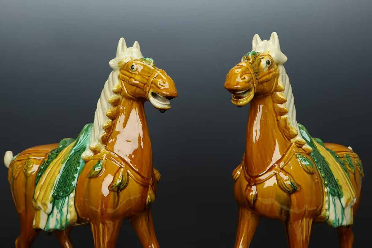 high-grade arts and crafts sculpture pottery painting ornament horse colorful black green blue