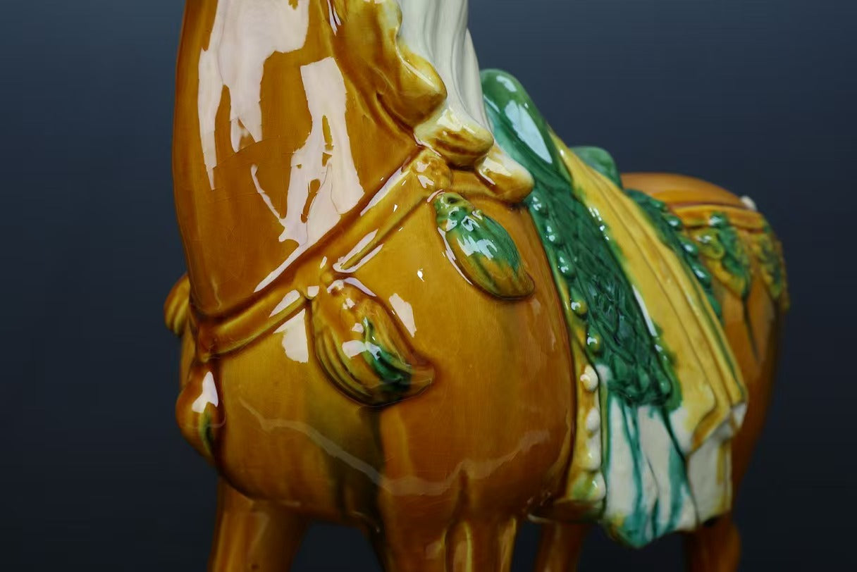 high-grade arts and crafts sculpture pottery painting ornament horse colorful black green blue