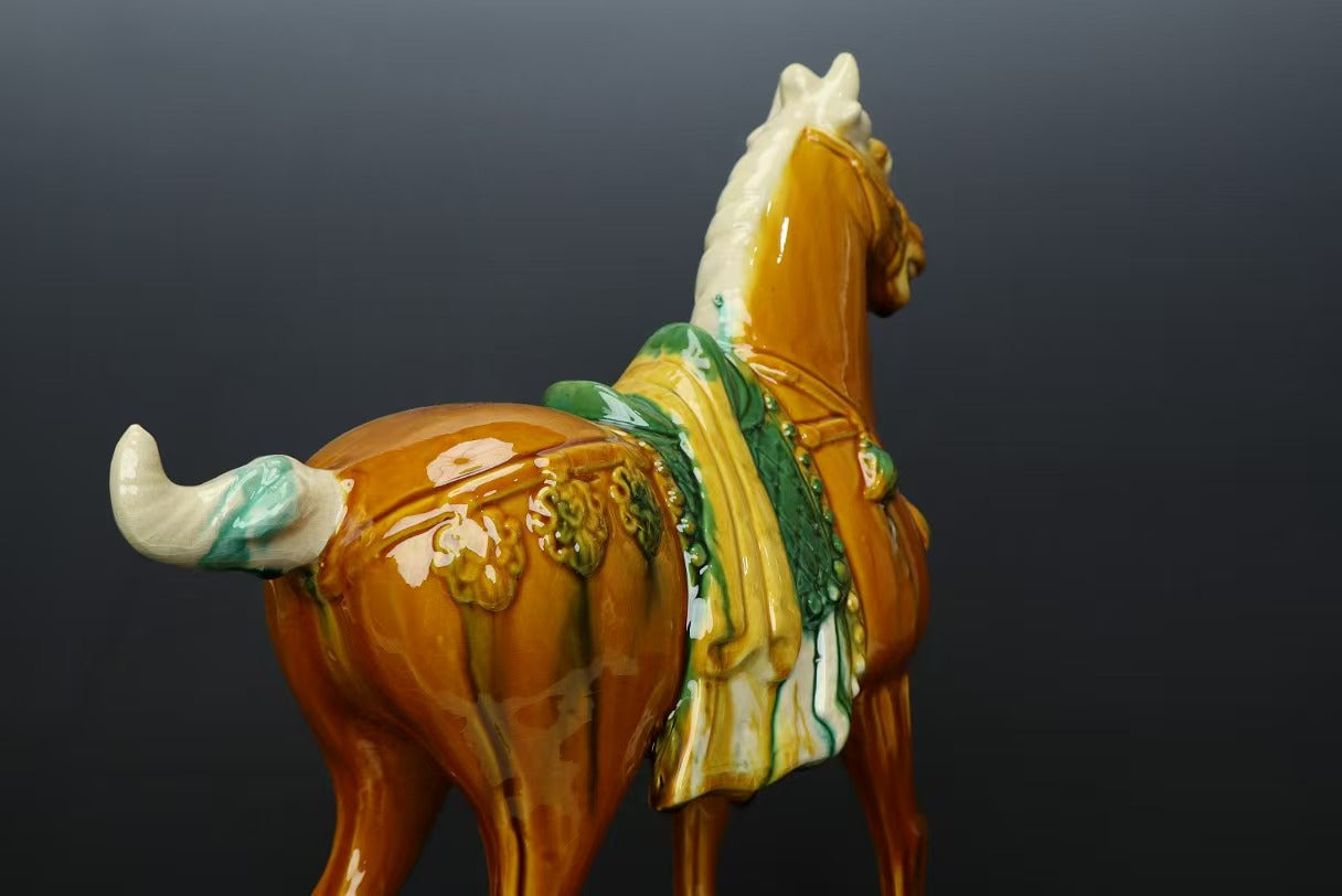 high-grade arts and crafts sculpture pottery painting ornament horse colorful black green blue