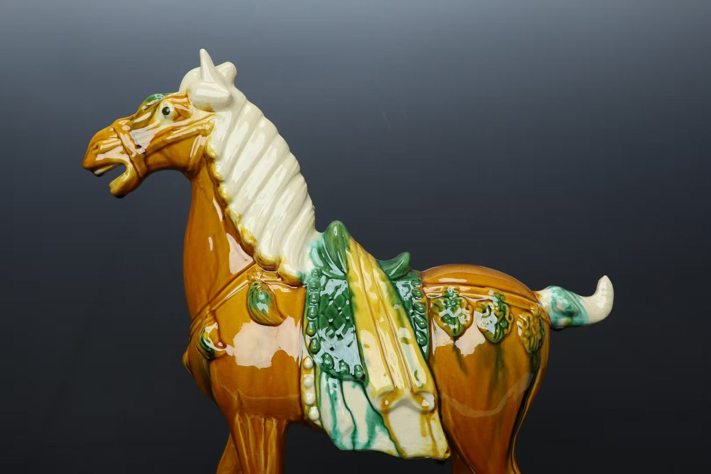 high-grade arts and crafts sculpture pottery painting ornament horse colorful black green blue