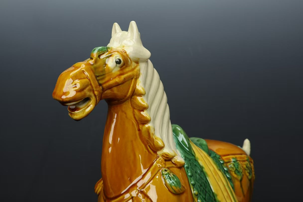 high-grade arts and crafts sculpture pottery painting ornament horse colorful black green blue