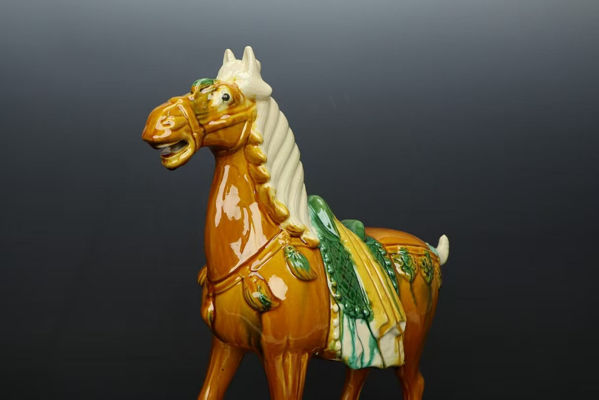 high-grade arts and crafts sculpture pottery painting  ornament horse colorful black green blue